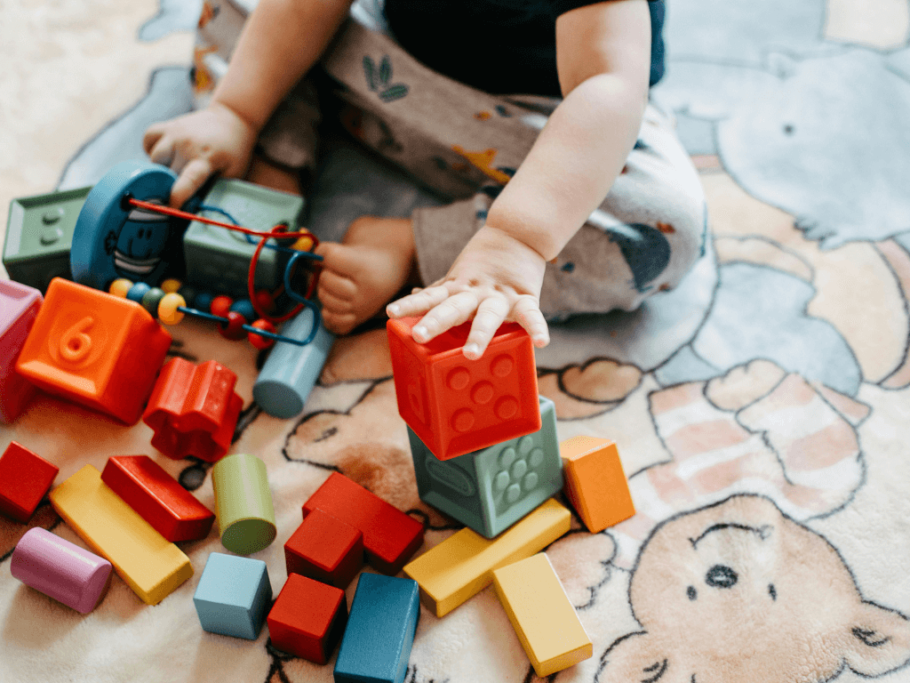 juego independiente niños