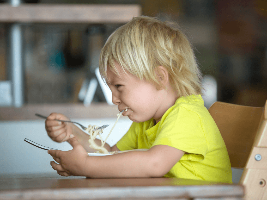 hora de comer con niños: problemas y rabietas